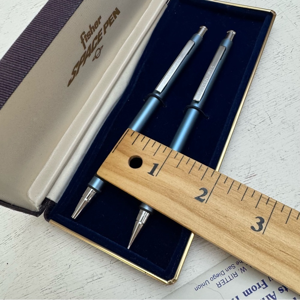 Vintage Futura by Fisher Space Pen & Pencil Set in Blue and Silver - Picture 15 of 16